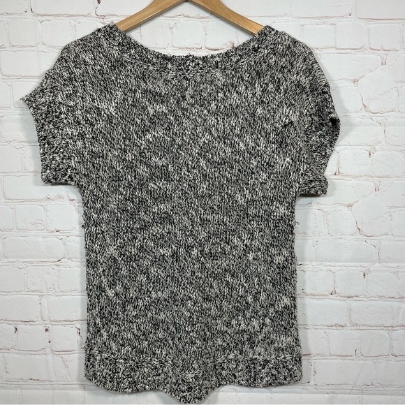 ARMANI EXCHANGE Sweater Women’s Size Medium Black White Short Sleeve Knit - Picture 5 of 7